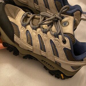 Women’s Hiking shoes, Merrell Moab 2 Vent continuum J06018 vibram